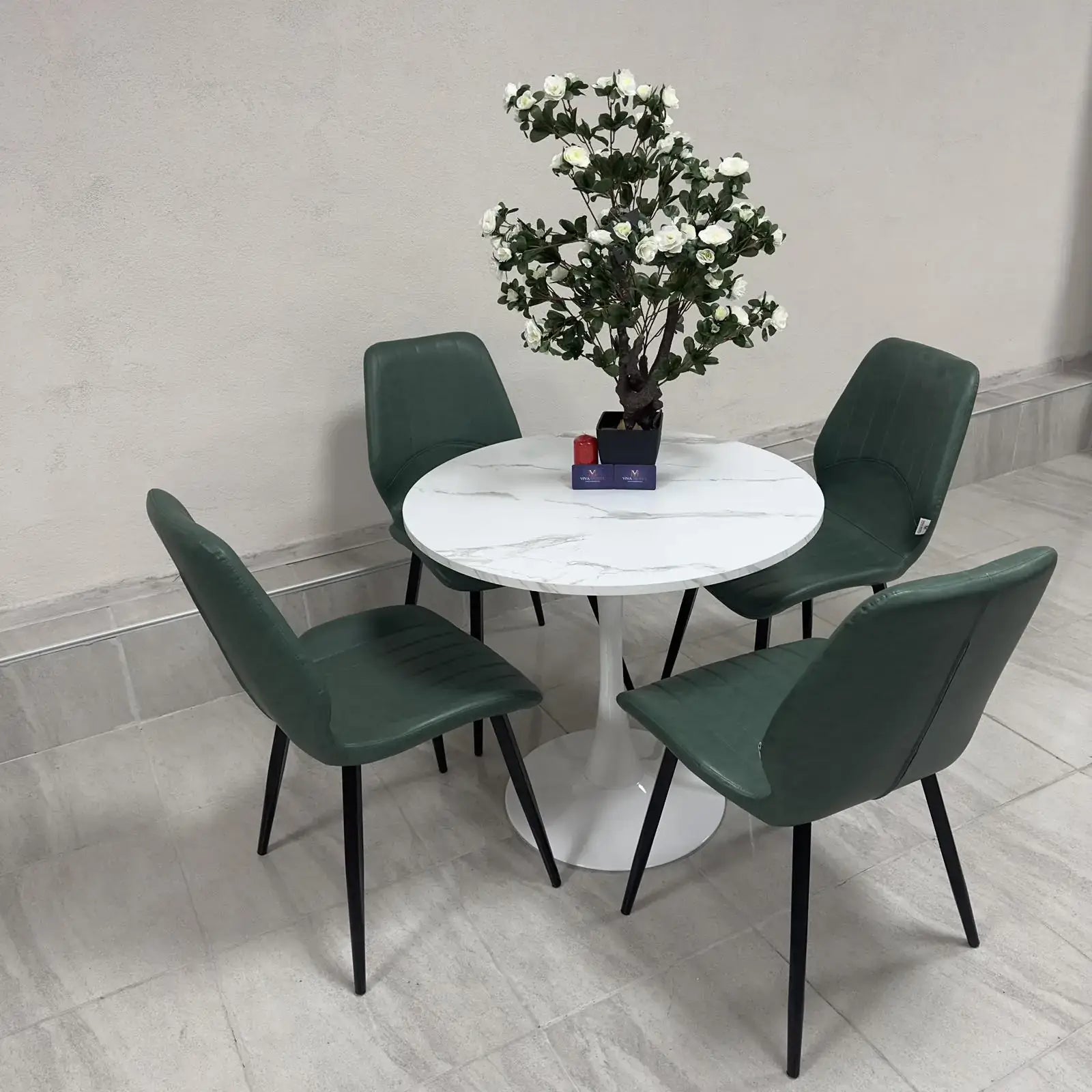 Комплект за трапезария Айвън/ маса ф80см + 4 стола зелен цвят