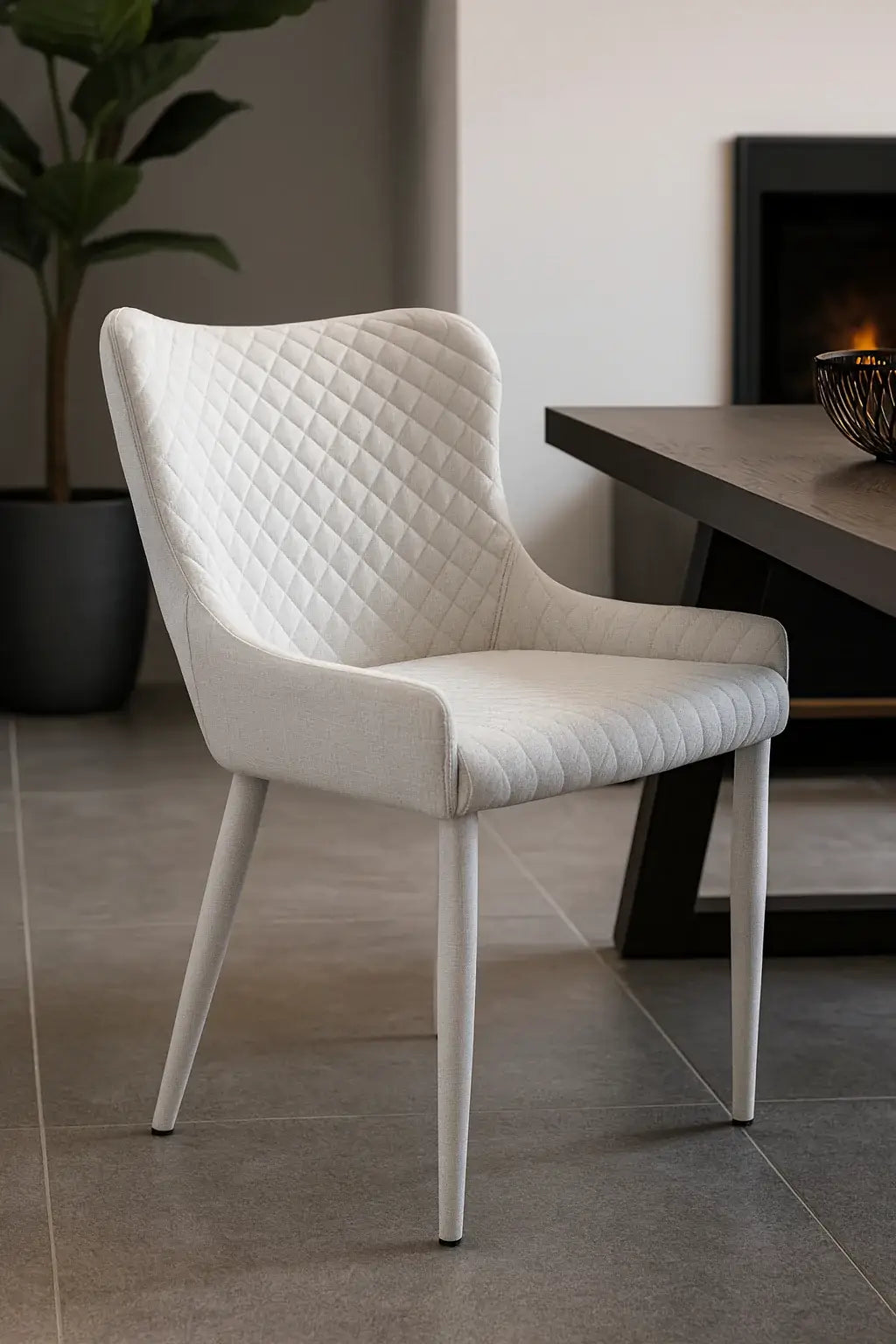 Трапезно кресло Флори бял цвят 3=4