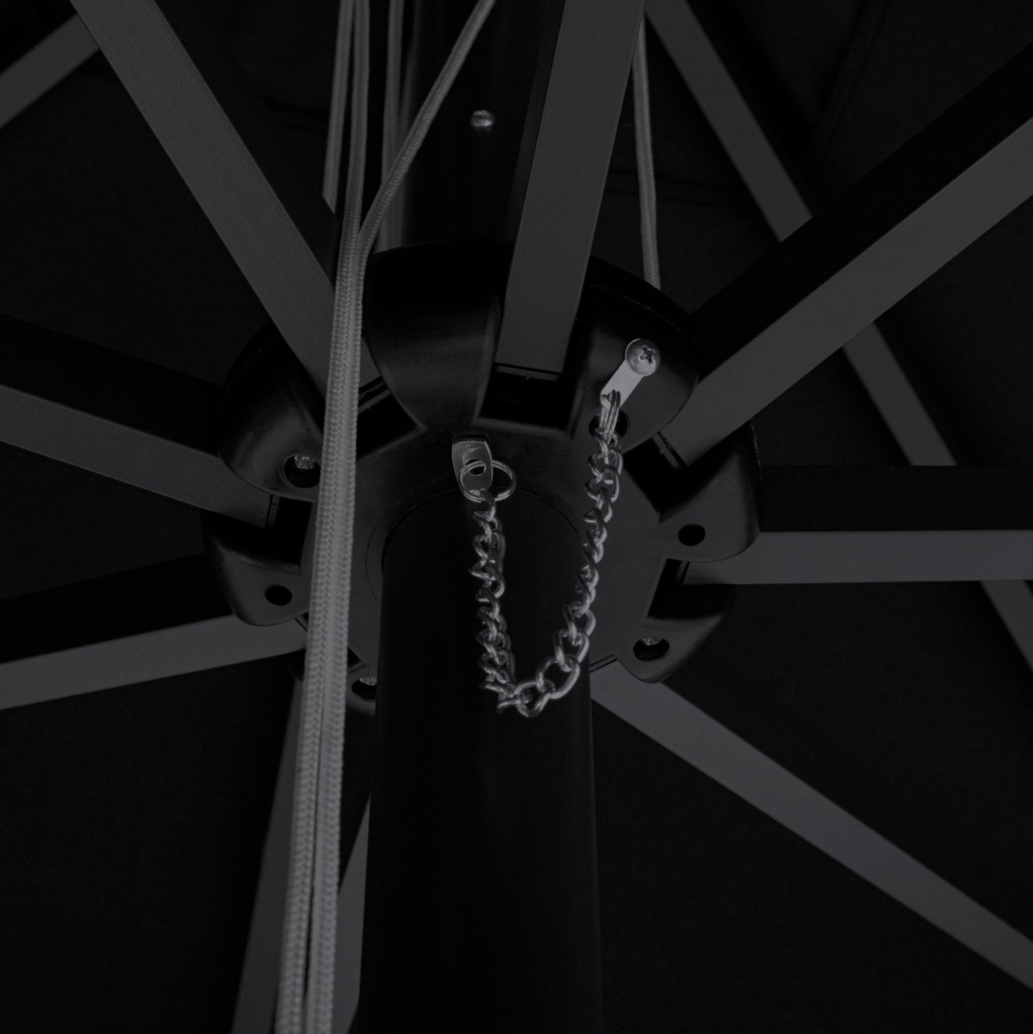 Алуминиев чадър КГ6026.03 черен цвят