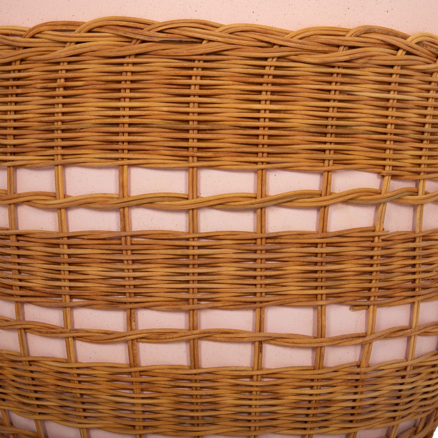 Помощна маса VILHENA фибро цимент розов-естествен ратан ф44,5х45см.