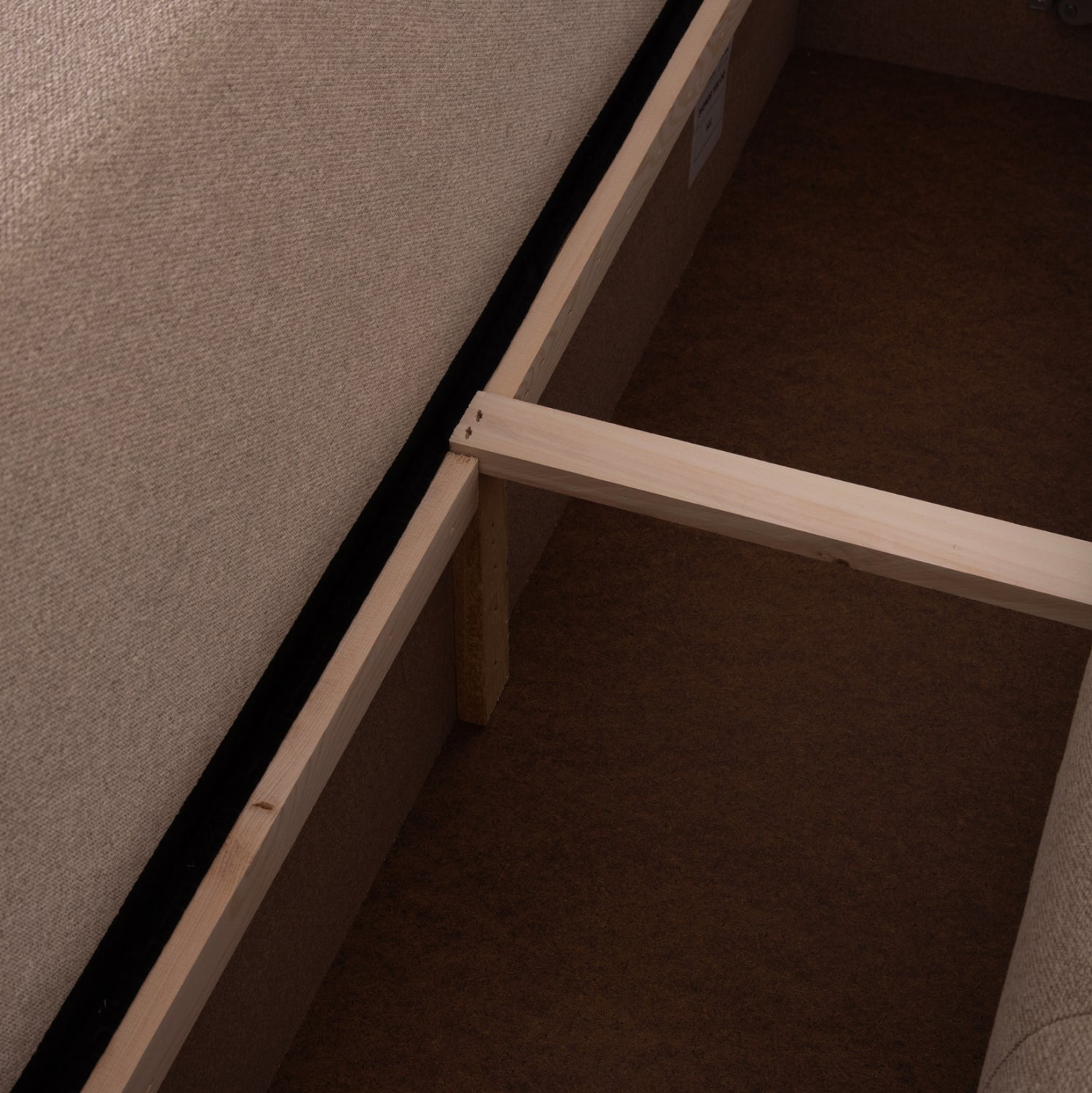 Ъглов разтегателен диван с място за съхранение Trendston бежов плат 298x177x95cm