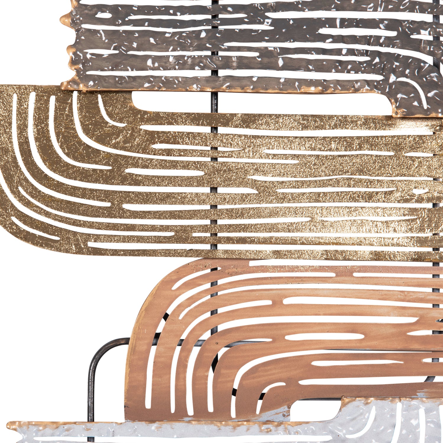 Метална стенна декорация в различни цветове 58x4x109см