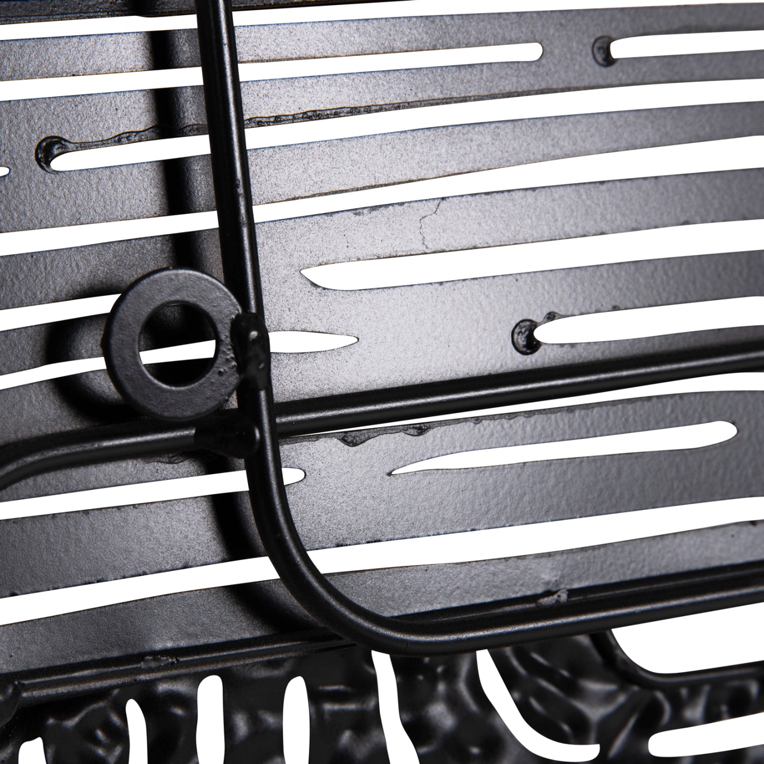 Метална стенна декорация в различни цветове 58x4x109см