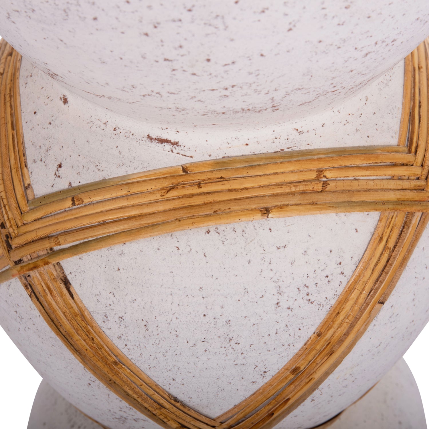 Декоративна подова ваза Мaynard от фибро цимент, бяла, ратан φ32x62.5всм