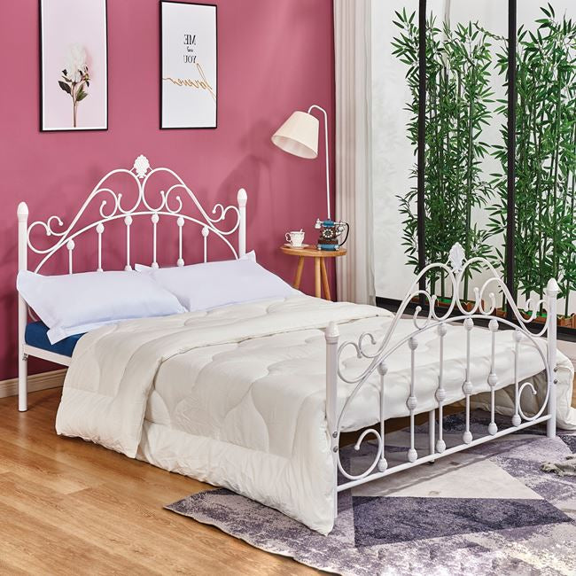 Метално легло MADEN бял цвят 150х200 см