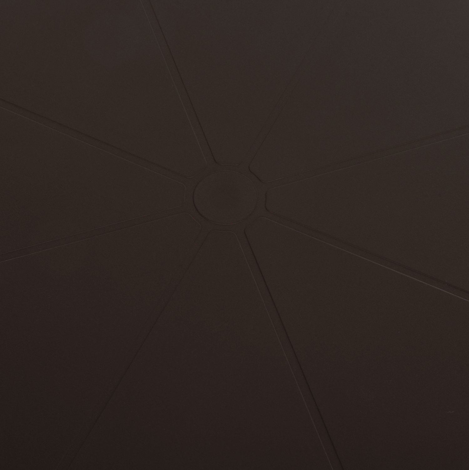 Кръгла полипропиленова маса Terrin  кафява φ60x75hcm