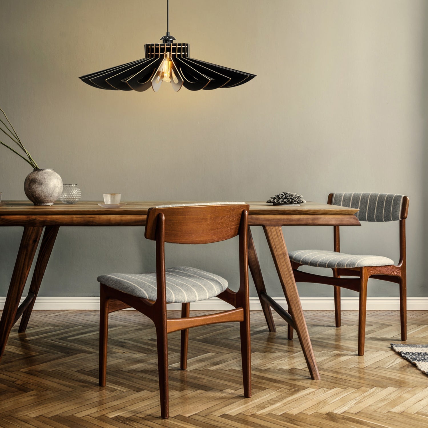 Лампа таванна Лесли черен цвят φ52x45см