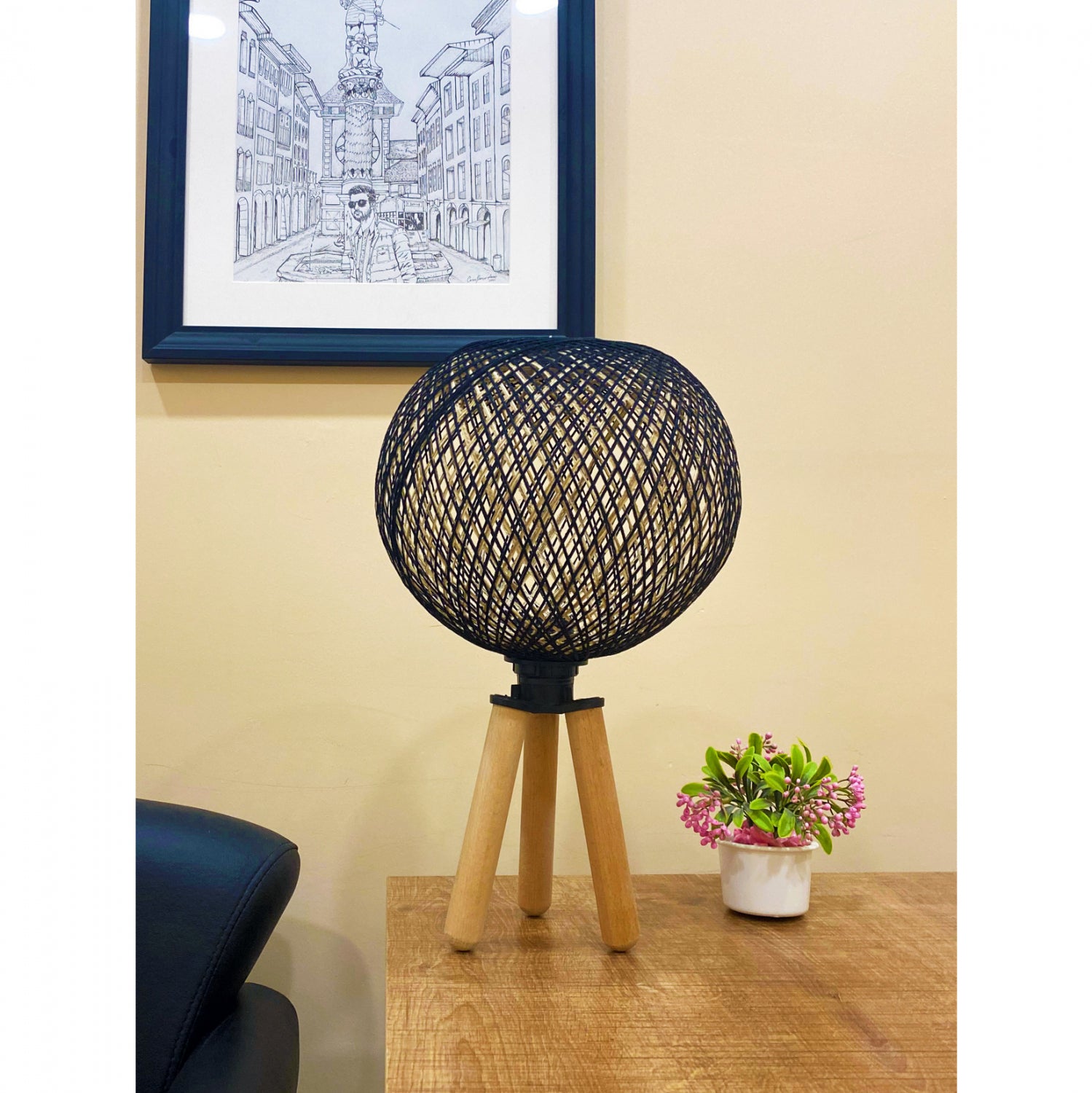 Настолна лампа 7378 черен цвят Φ24x42см