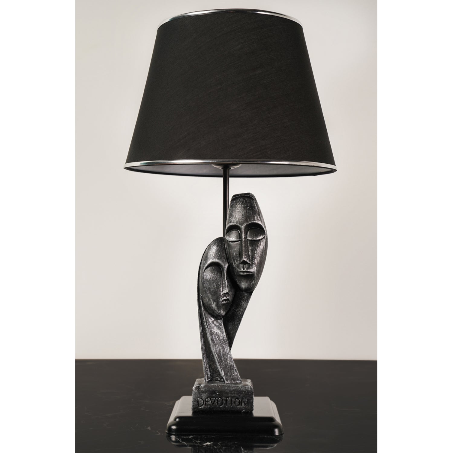 Настолна лампа Арт черен цвят  15x53 см