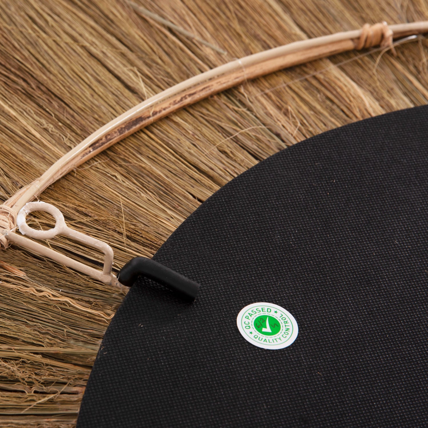 Огледало с рамка от бананова кора φ130 -натурал