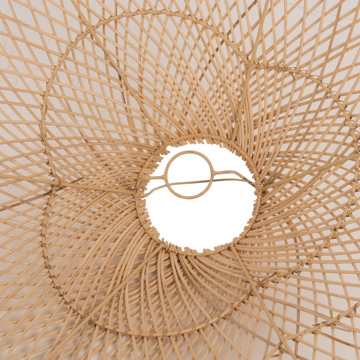 Таванна лампа 7879 естествен цвят Φ80x126см