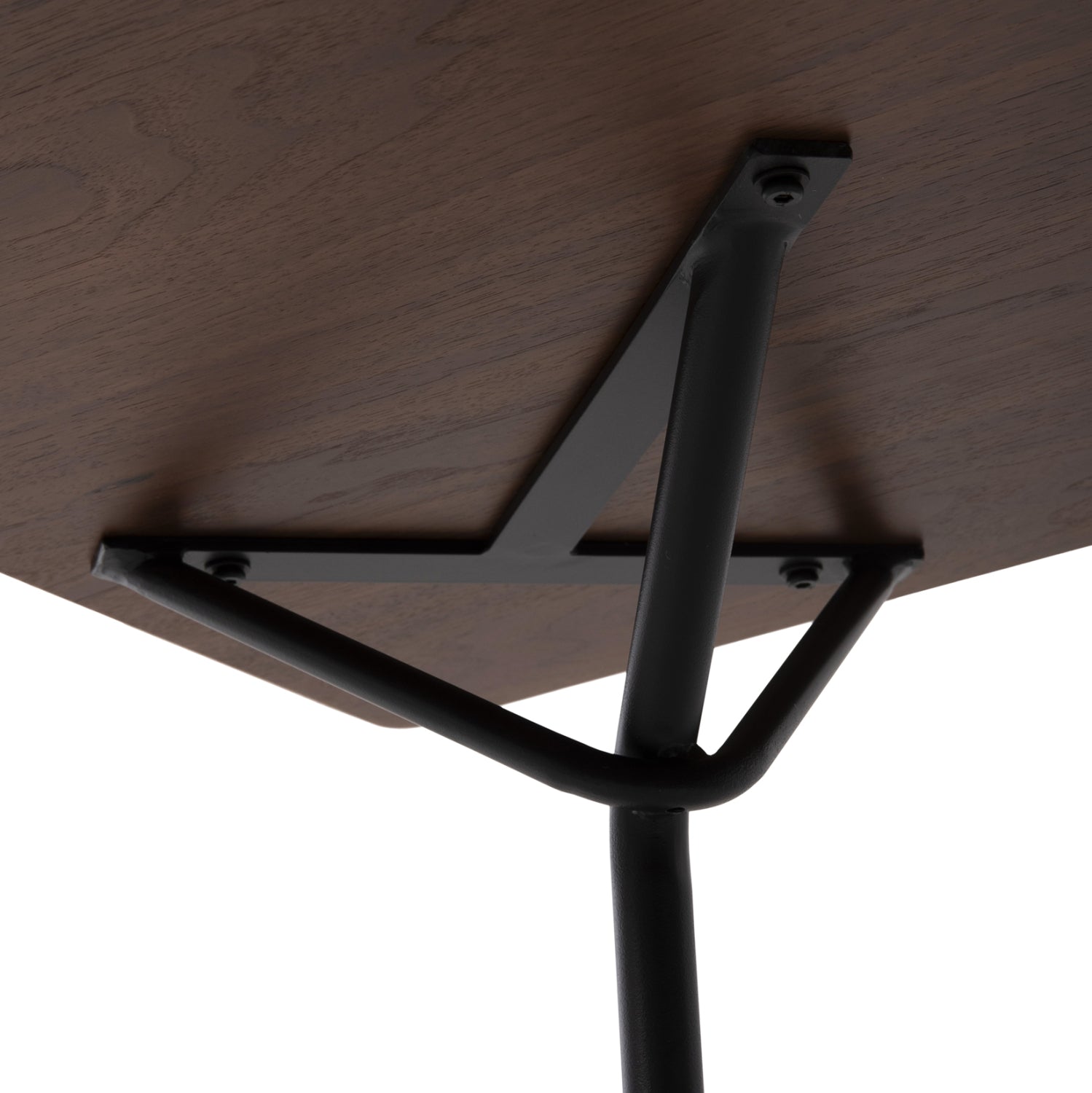 Маса Тренк цвят орех 120x120x75