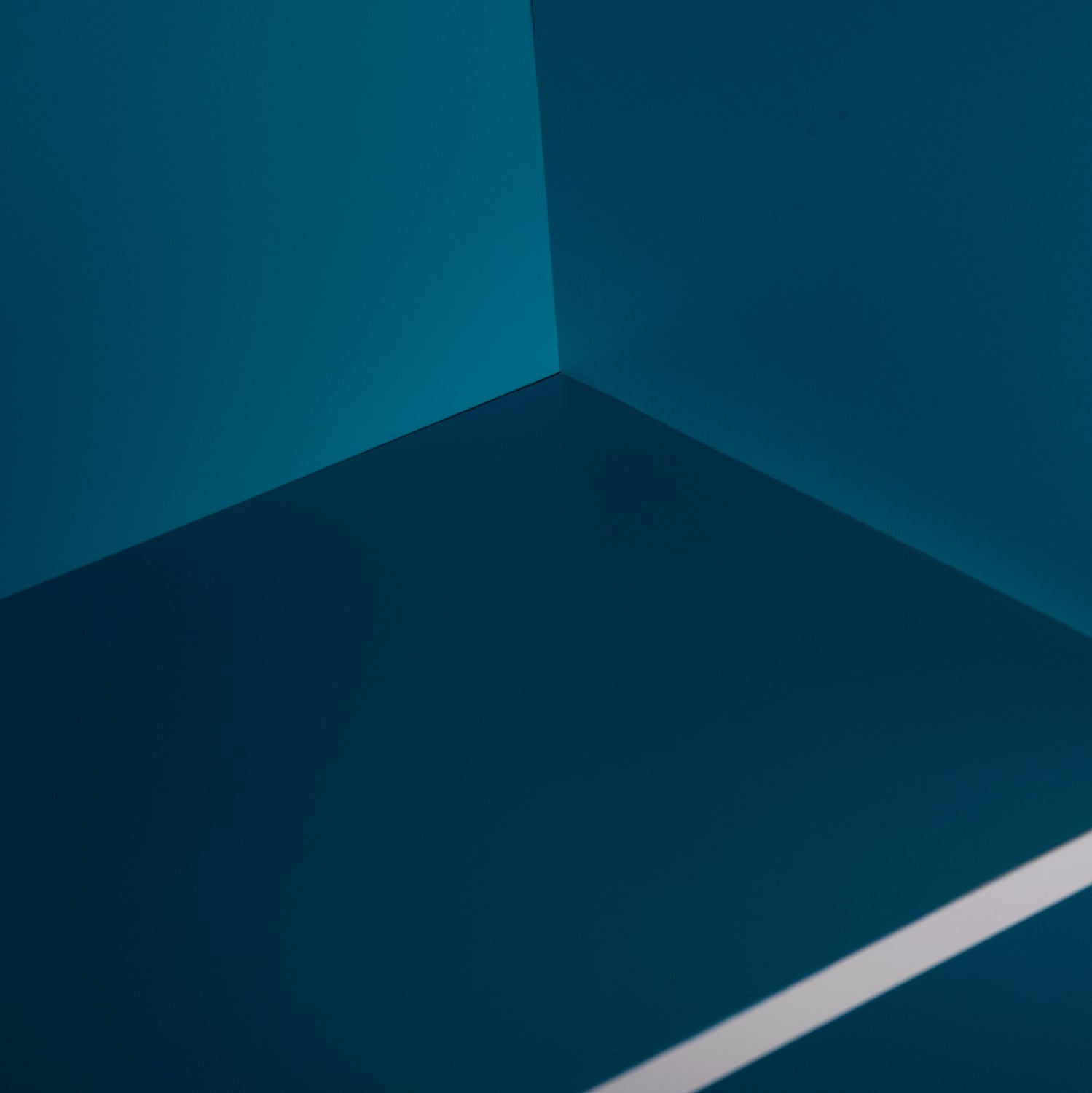 Стенен рафт cubicon, синьо-бял, меламин, 38,5x23,5x80см