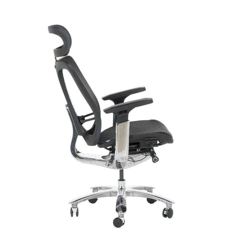 Ергономичен стол TRAIL - черен