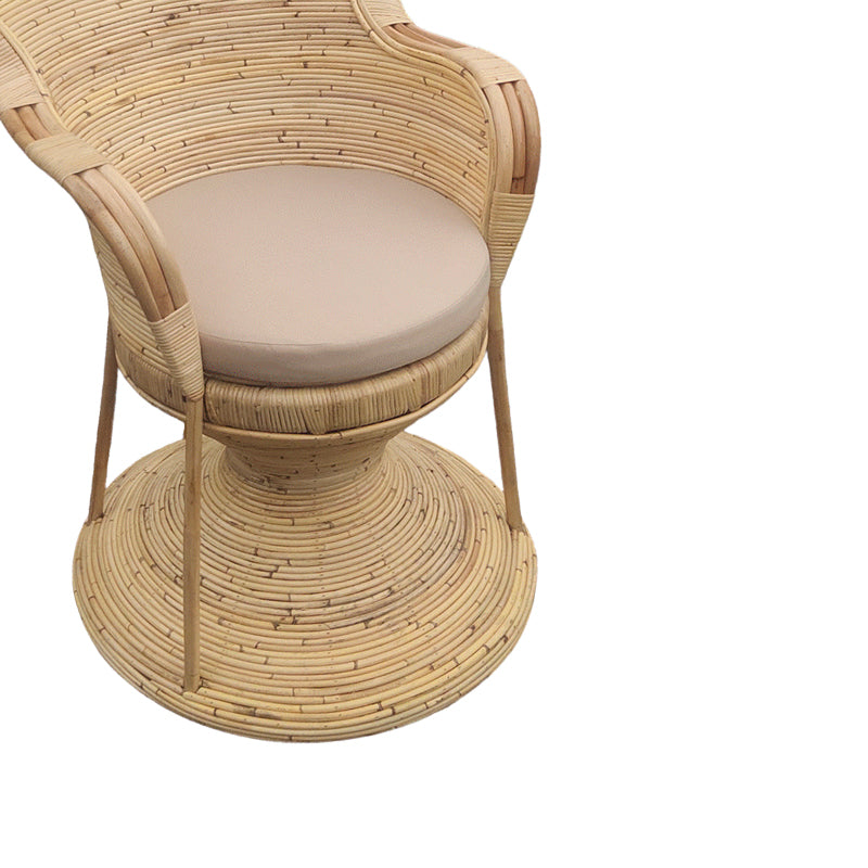 Фотьойл rea  с бежова възглавница-естествен ратан 92x75x140см