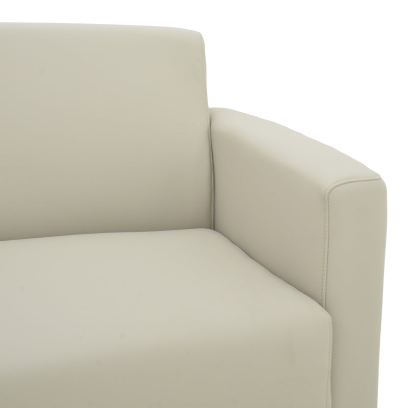 Двуместен диван Sidica I PU в бежов цвят 135x82x81см