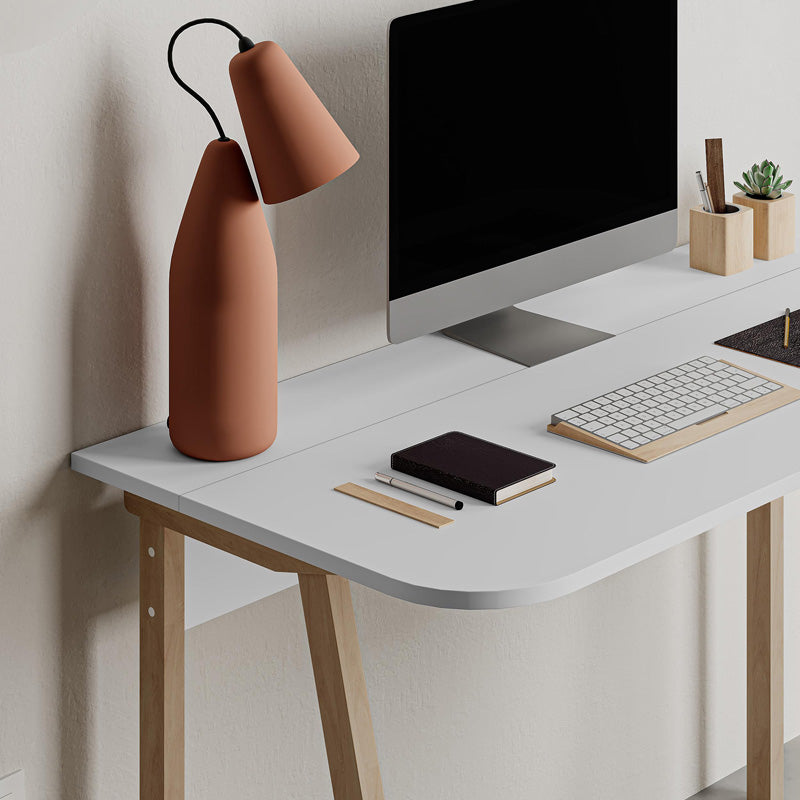 Учебно бюро Мalia в бяло-натурален цвят 120x60.5x75см