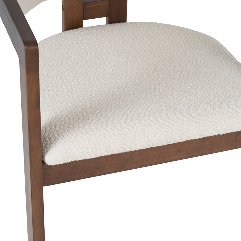 Кресло Winsor от каучуково дърво в бежово с крака в цвят орех 58,5x51x76см