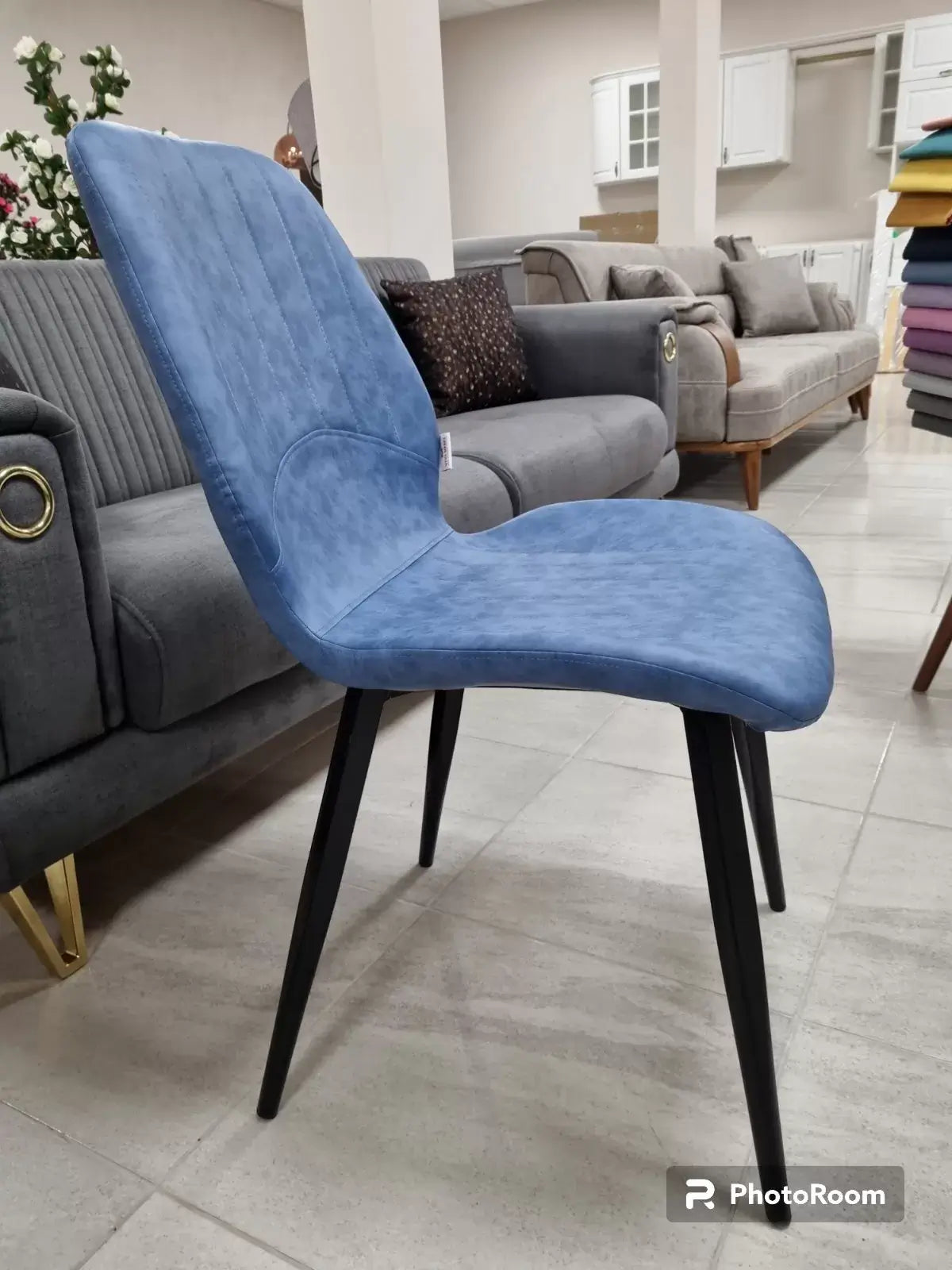 Трапезен стол Айвън PU кожа син 3=4