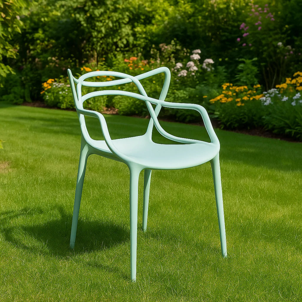 Трапезен стол Виена 15цвята-полипропилен бледо зелен