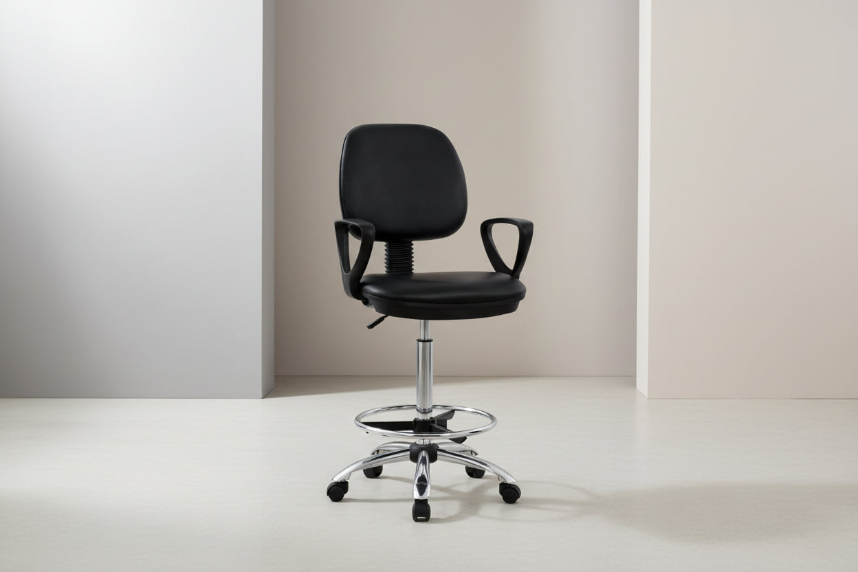Офис стол  IVERN 56,5x60x136см черна еко кожа хром крак 64x55x112-120