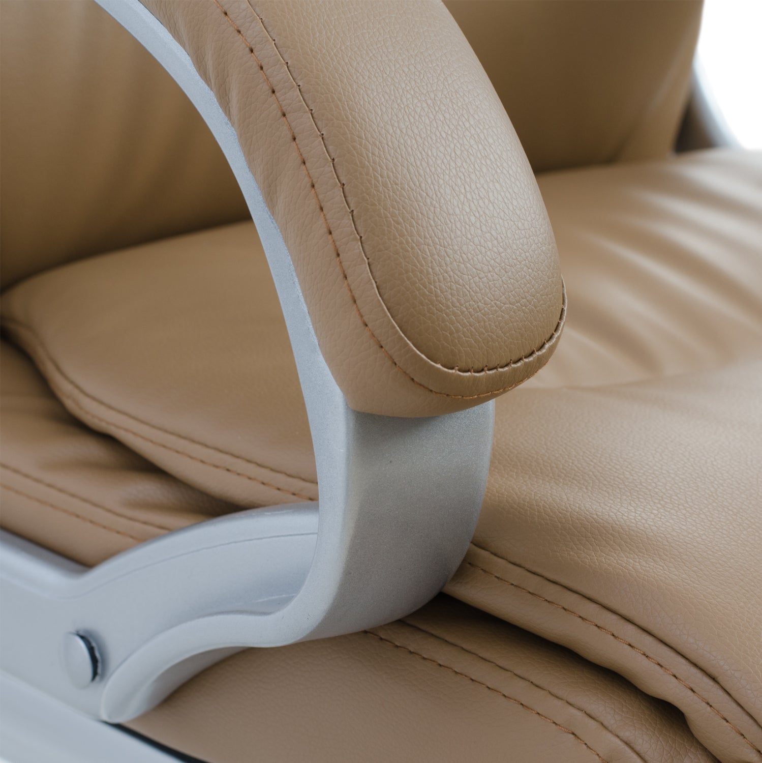 Посетителски стол ZAMORA цвят камила 63x58x104 см