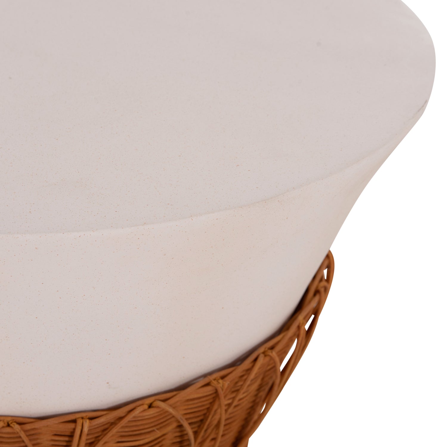 Кръгла масичка за кафе PERRAL,  фибър цимент, в бял - естествен ратан -- φ55x45hсм.