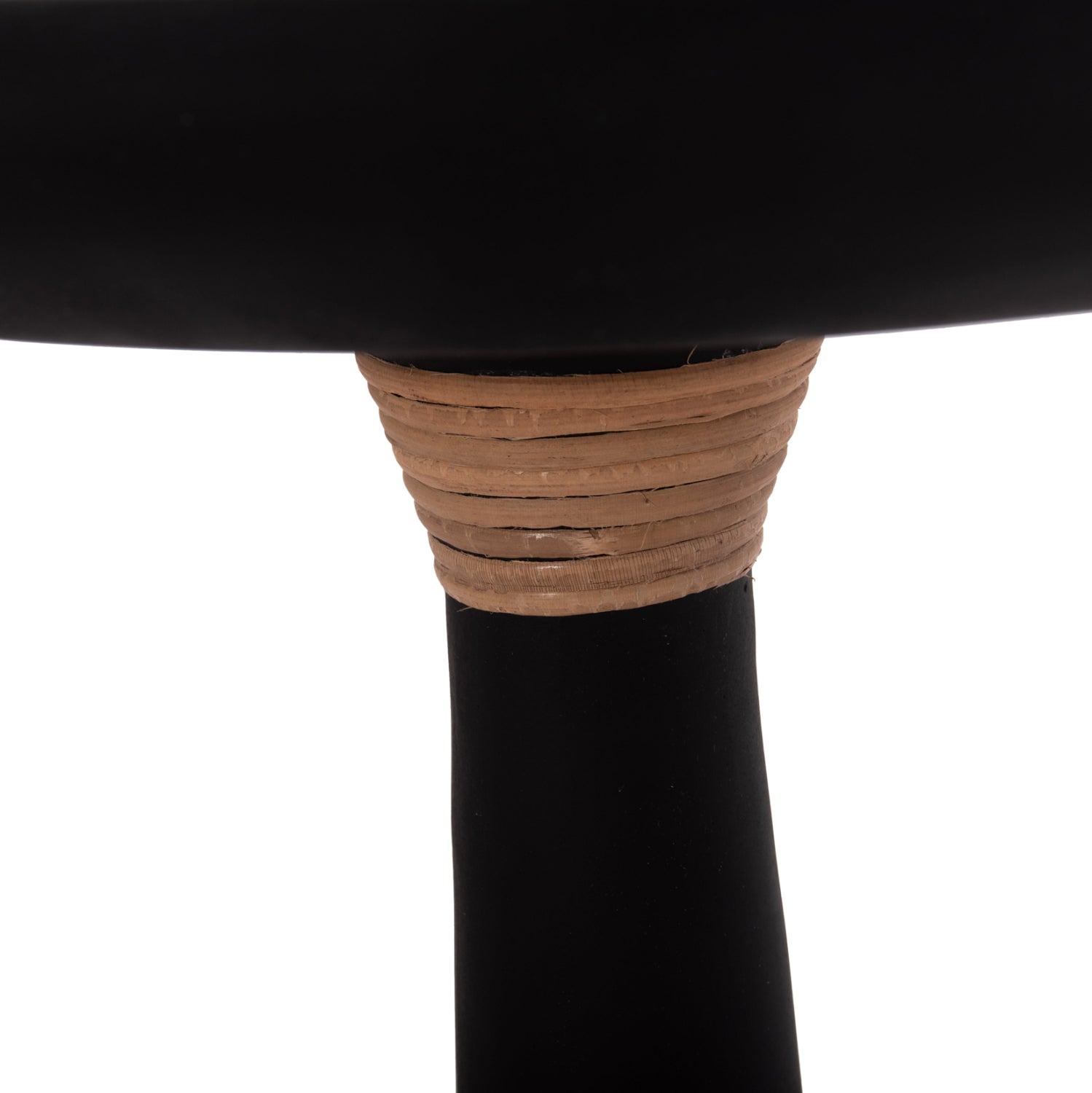 Странична маса за лампа TORG фиброцимент  черна φ41x62cm.