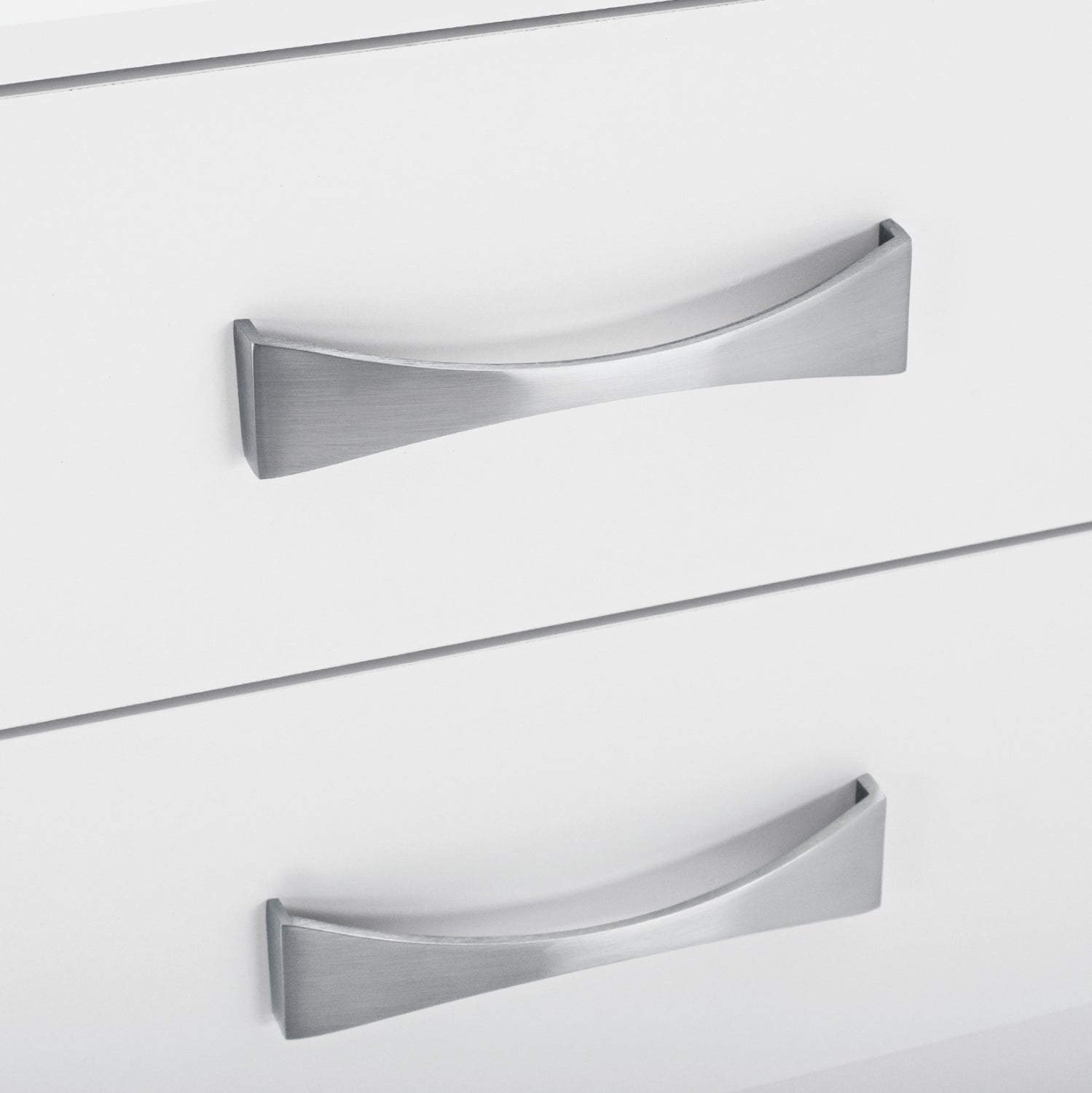 Нощно шкафче  ASHLYN бял цвят  48x40.5x41.5см