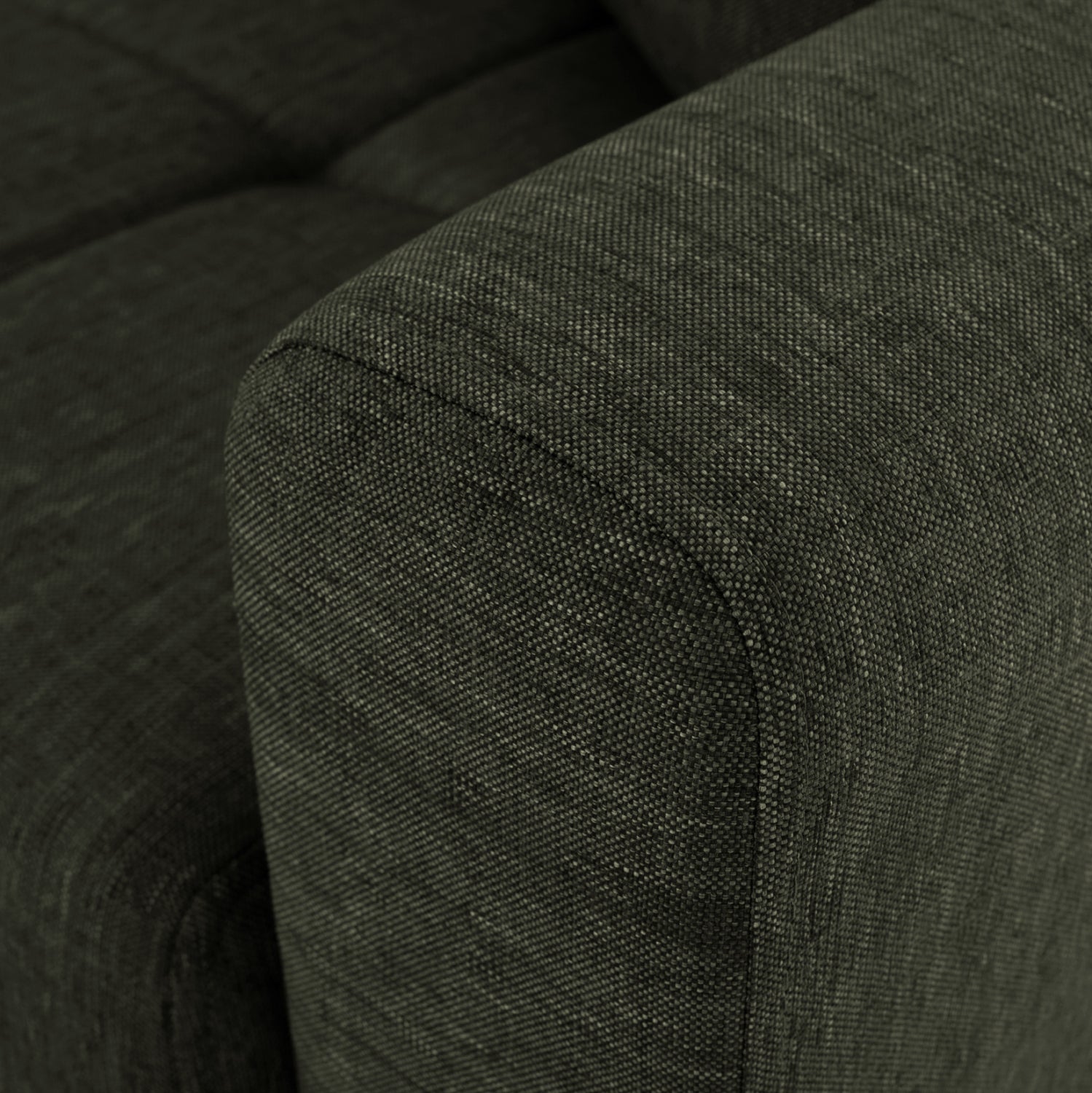 Дивантъмно зелен цвят