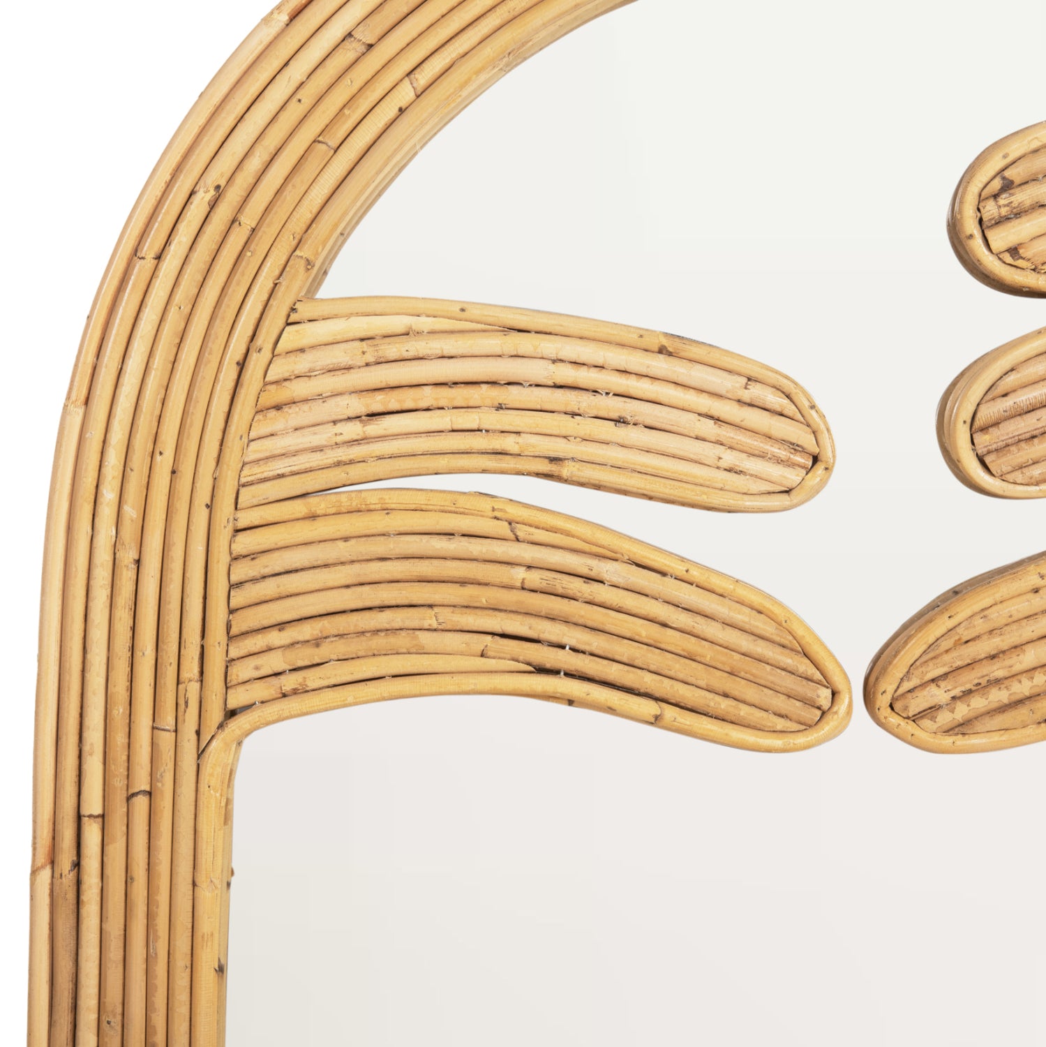 Стенно огледало REFLECT естествен ратан 60х4.5х100см