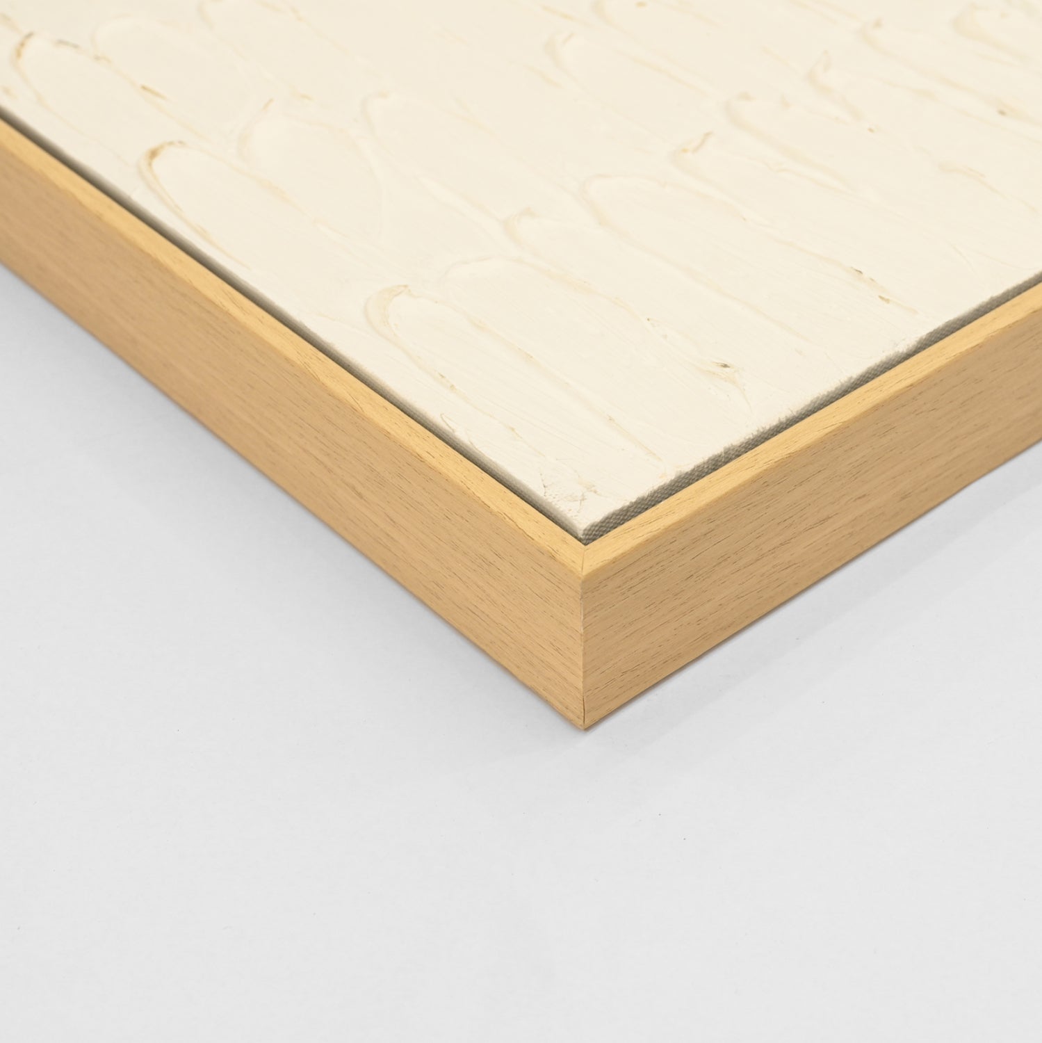 3d картина бежово/бяло с бежова рамка 62x4.5x92см.