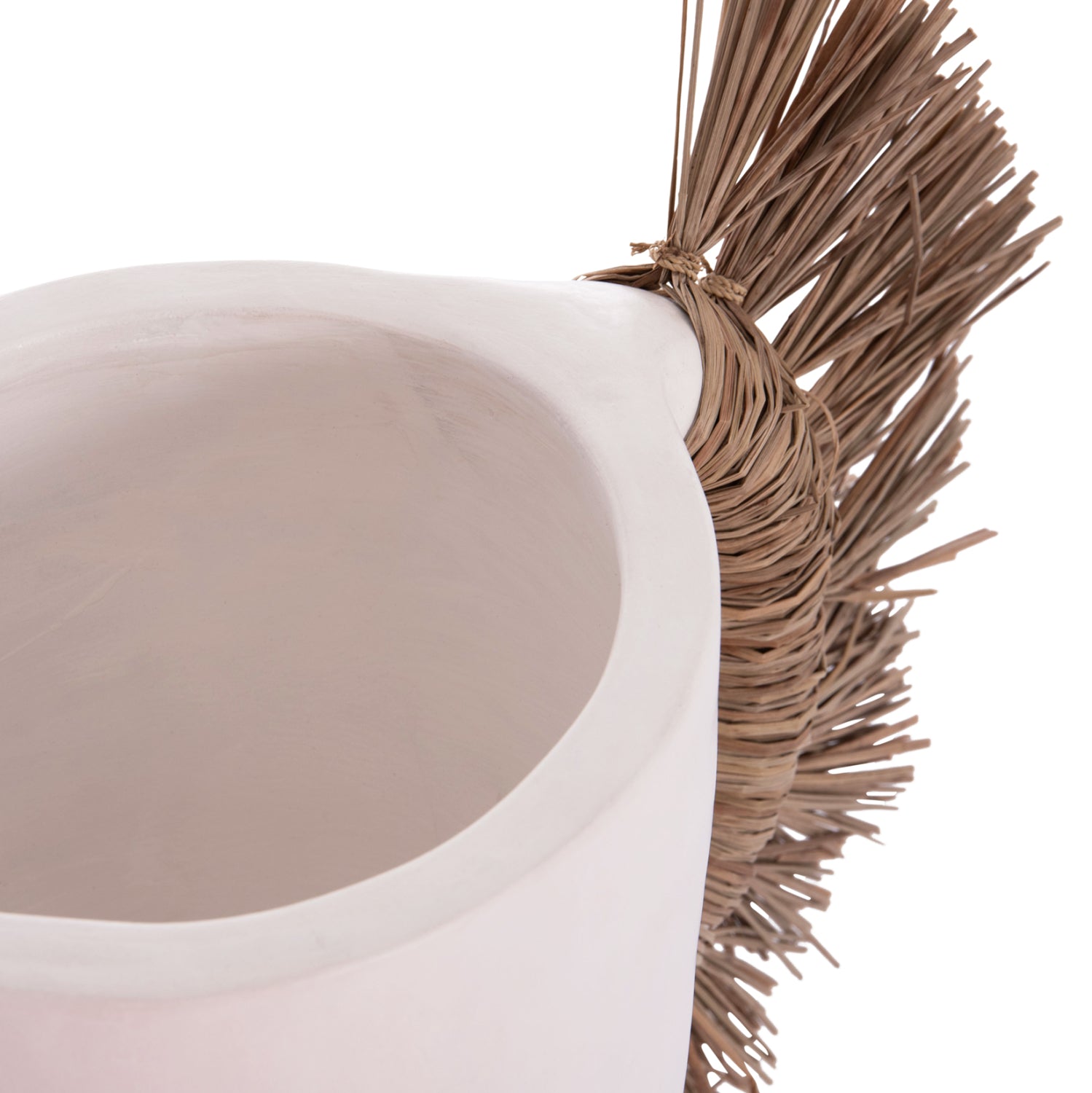 Декоративна ваза  Alioca бяла теракота и трева -- 64x22x38см