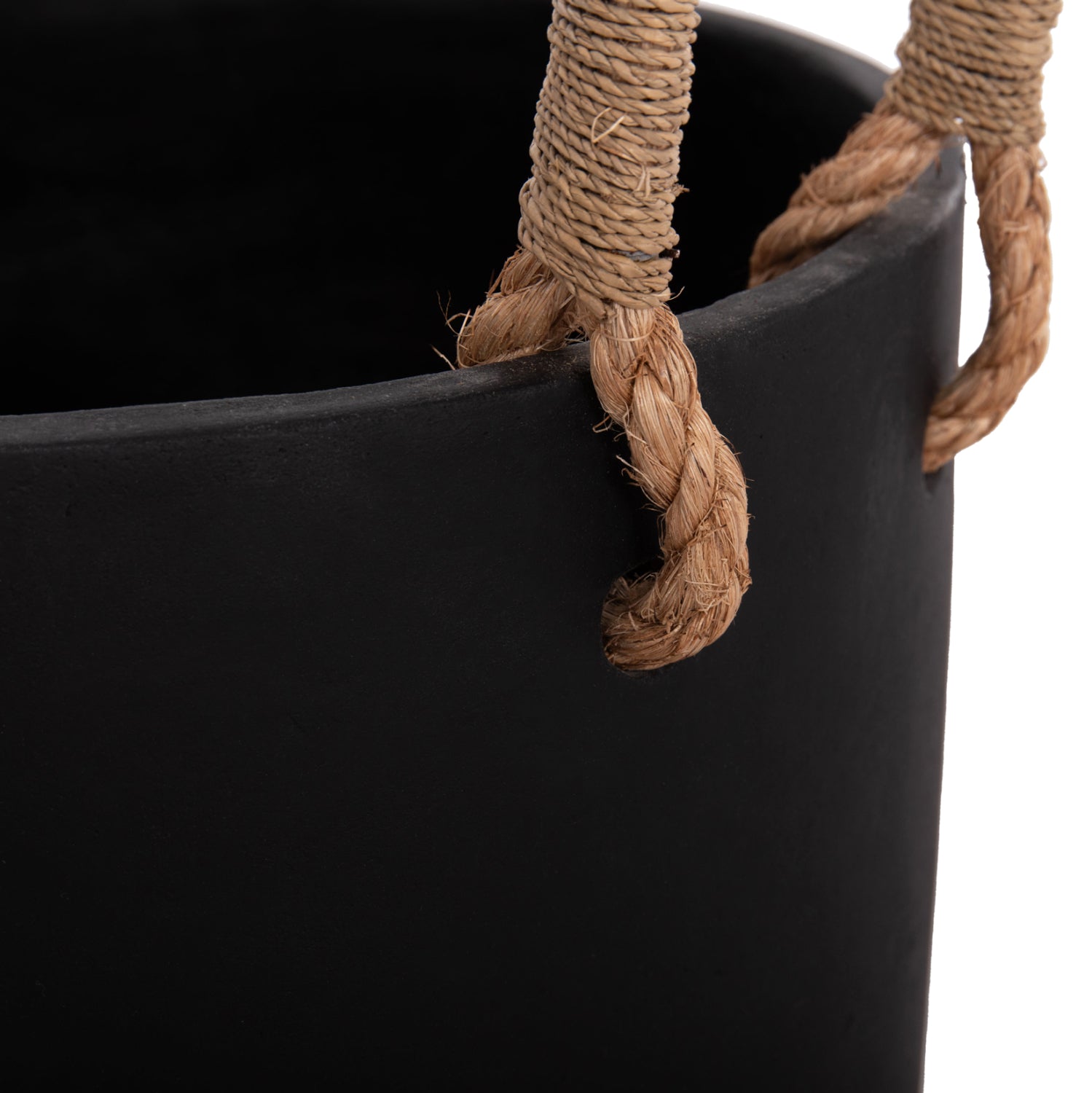 Саксия за вътрешна употреба TRYLL фибро цимент с въже ф31x31cm.