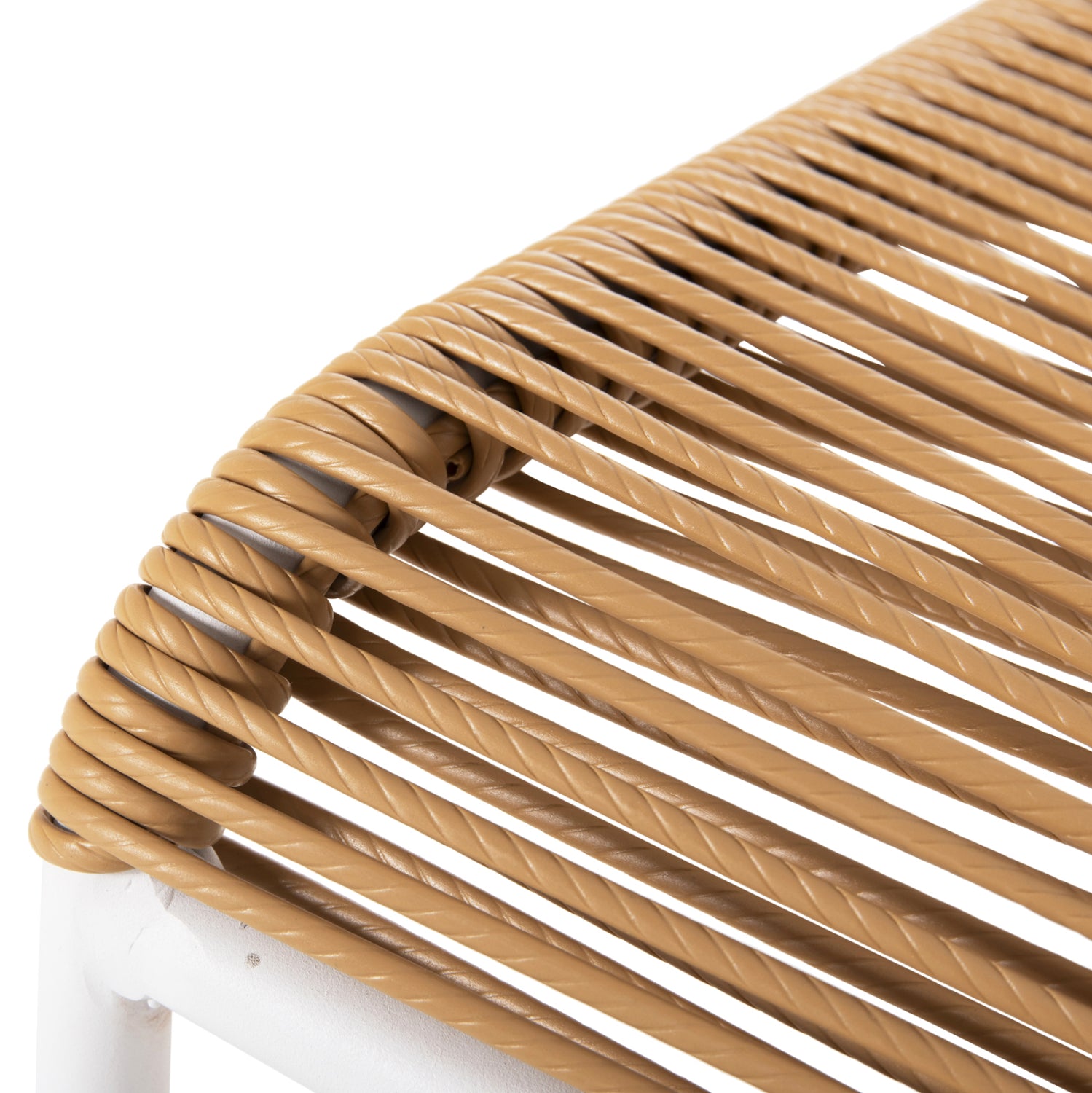 Стол Суки цвят бял-алуминий натурал ратан