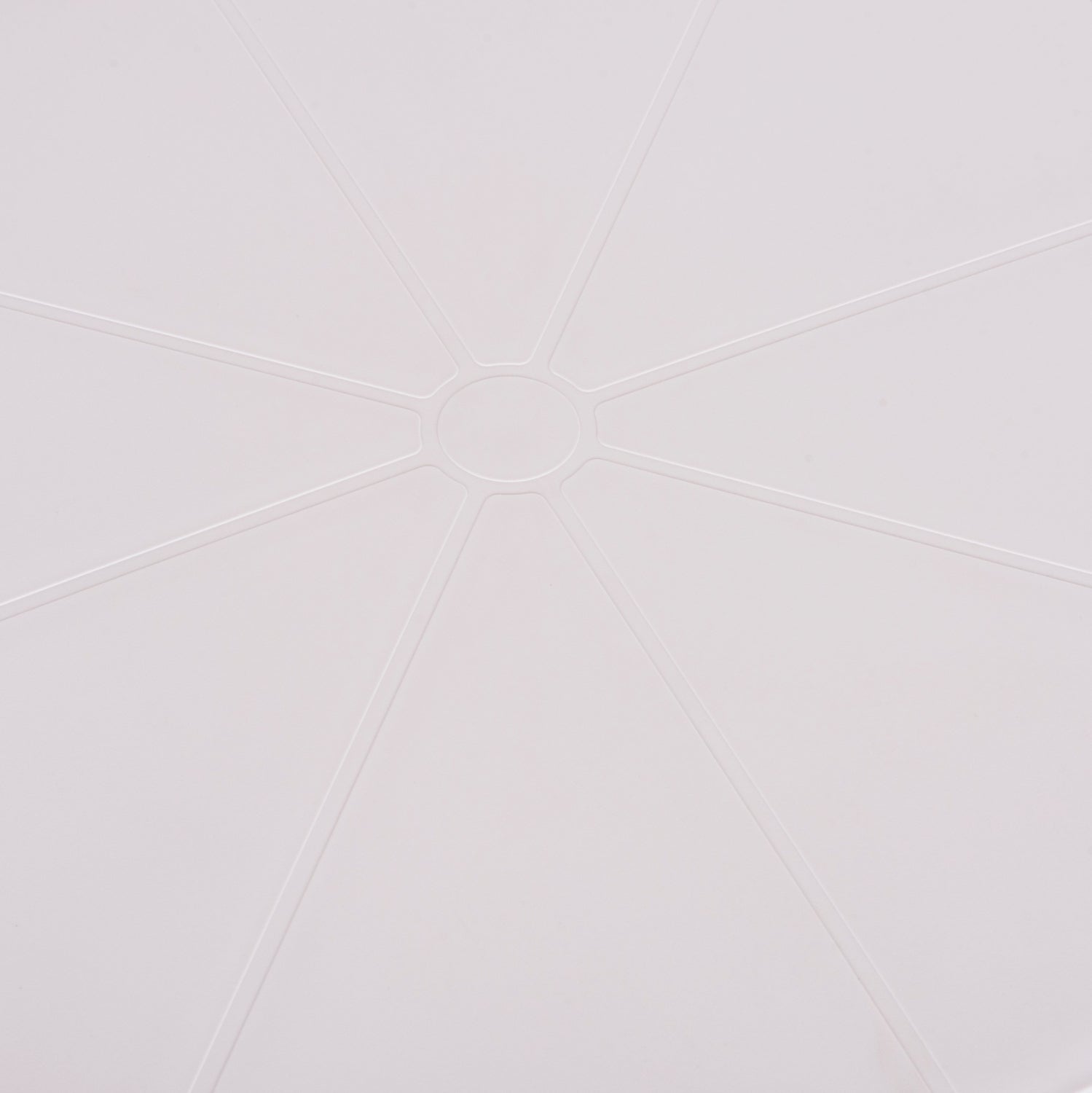 Маса Терин -бял цвят  60x60x75