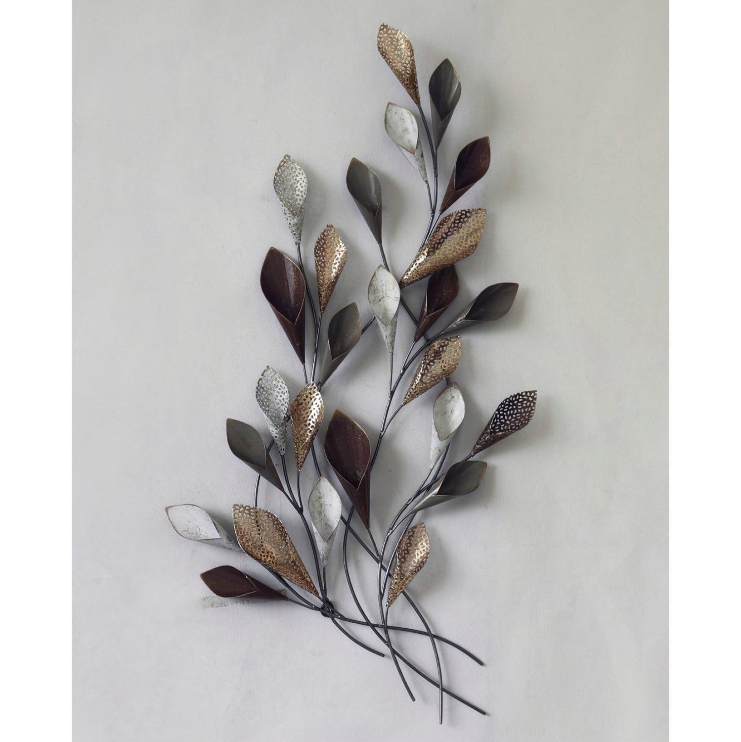 МЕТАЛЕН ДЕКОРАТОР ЗА СТЕНА CHARCOAL GOLD 44x5.5x87Y см.