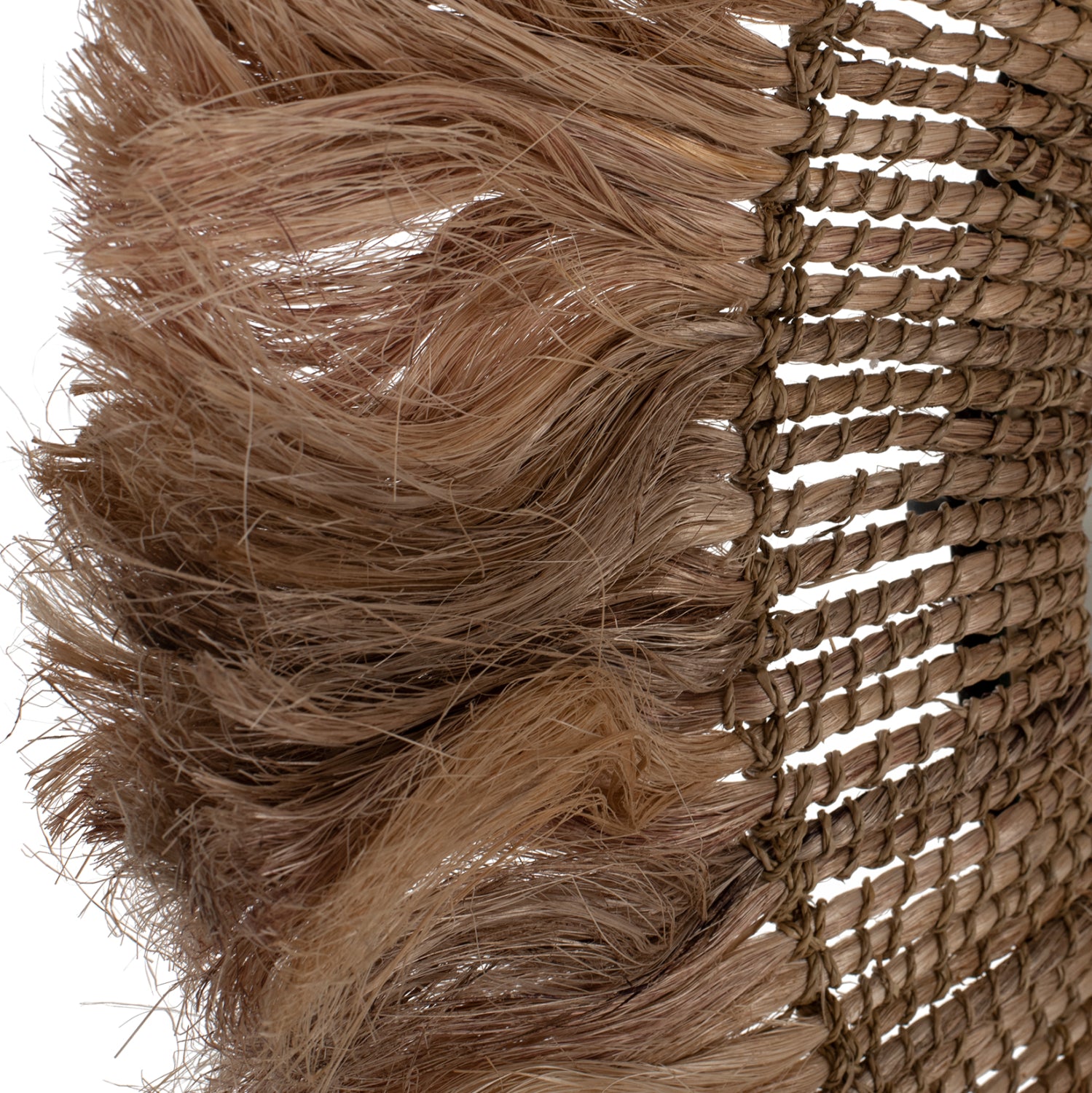 Кръгло стенно огледало с амбака влакна в естествен цвят 90x4x90см