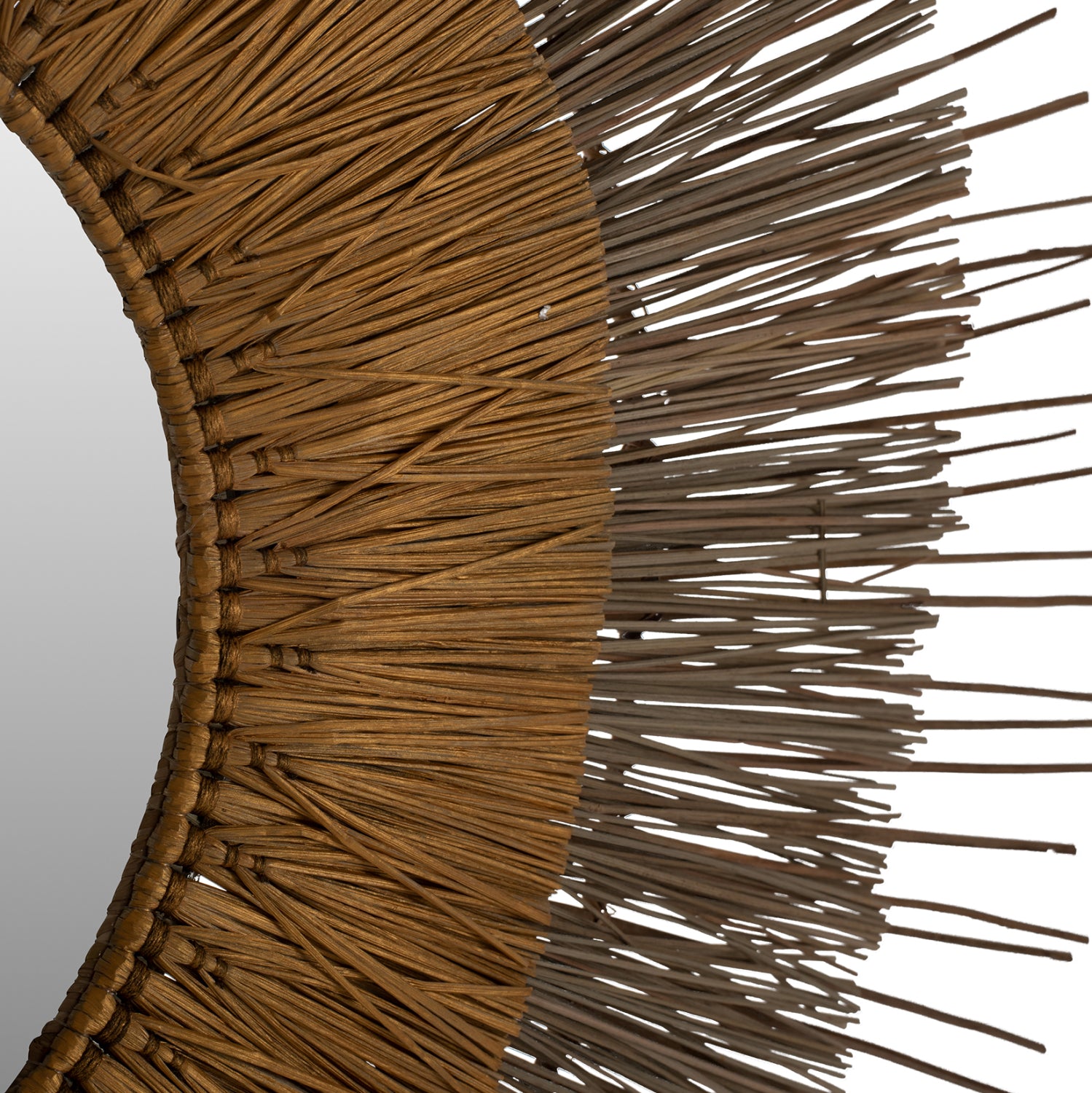 Огледало с рамка трева от мендонг  φ105 -цвят натурал-златист