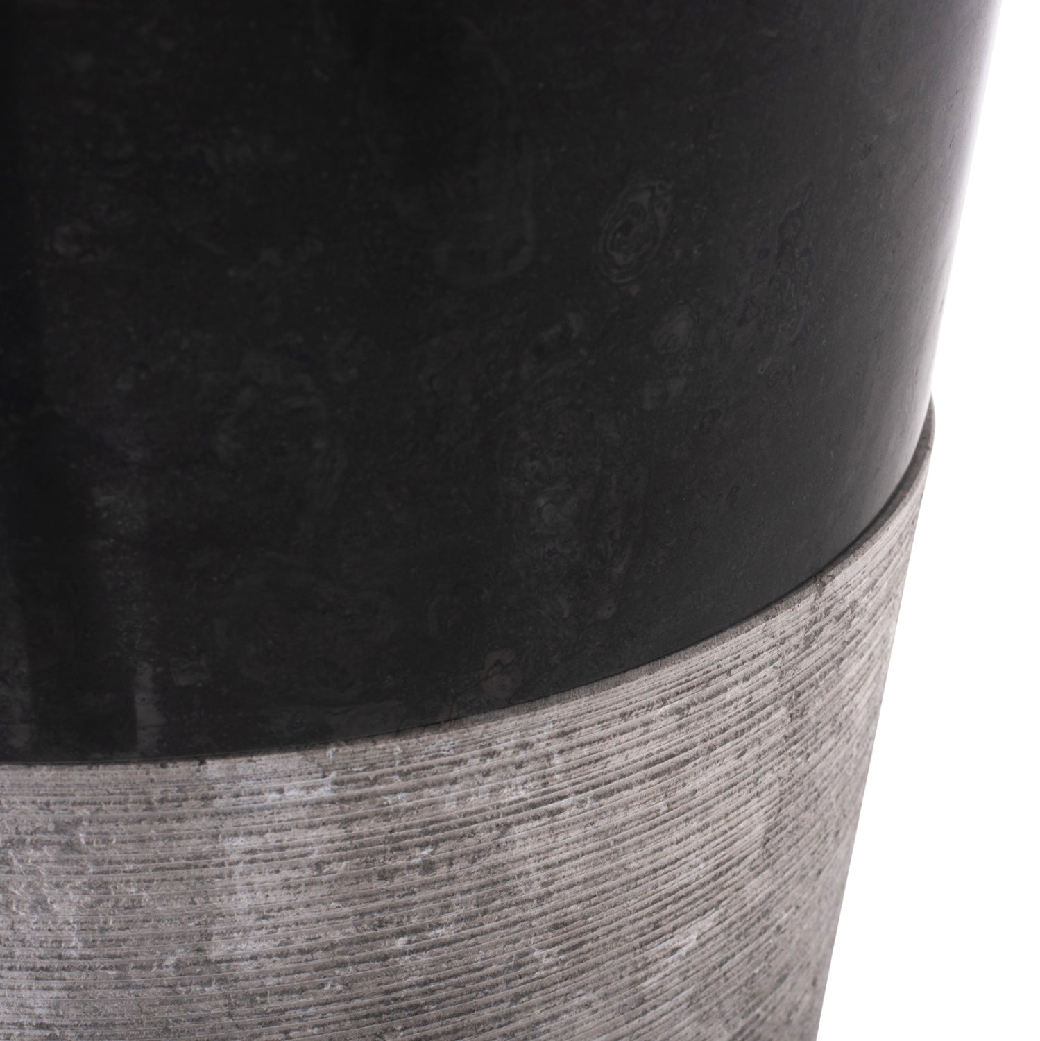 Мивка мраморна конусна цвят черен-сив  Φ40x90см