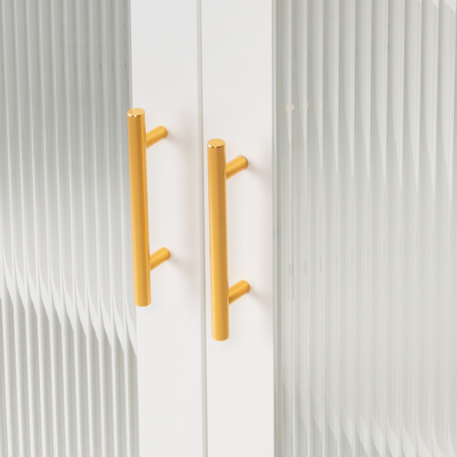 Витринен шкаф  CARIL бял цвят 80x37-40x102см