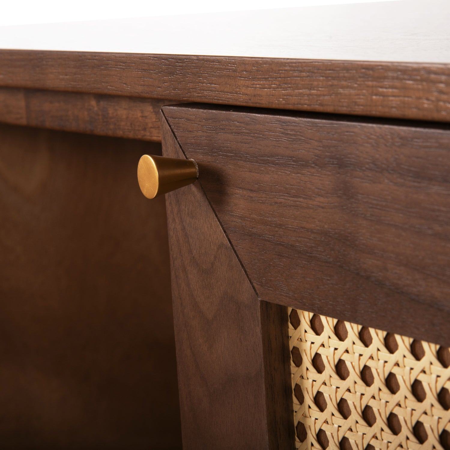 Бюфет  MEEN цвят орех  150x40x80