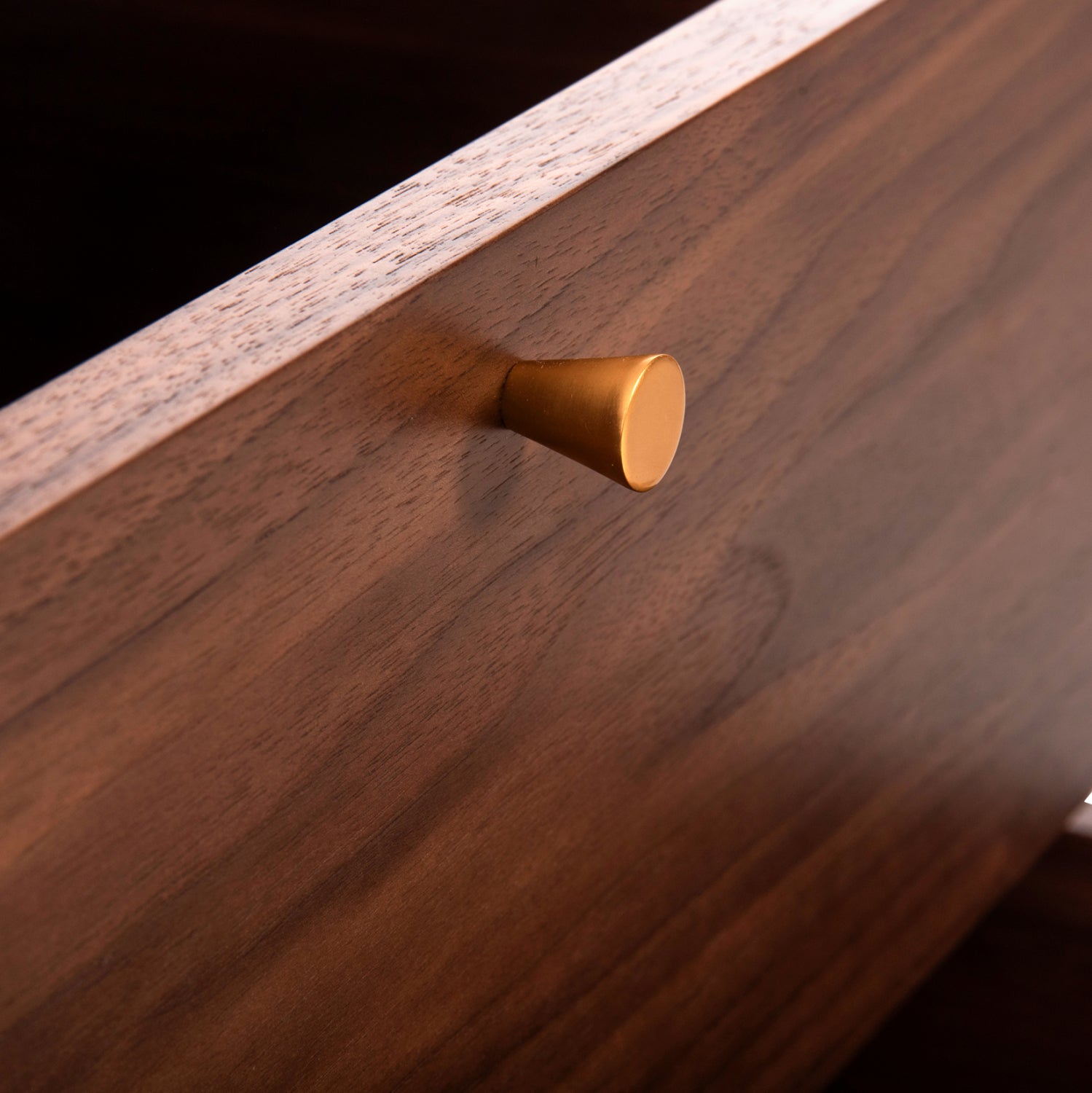 Тв шкаф MEEN цвят орех 160x40x52