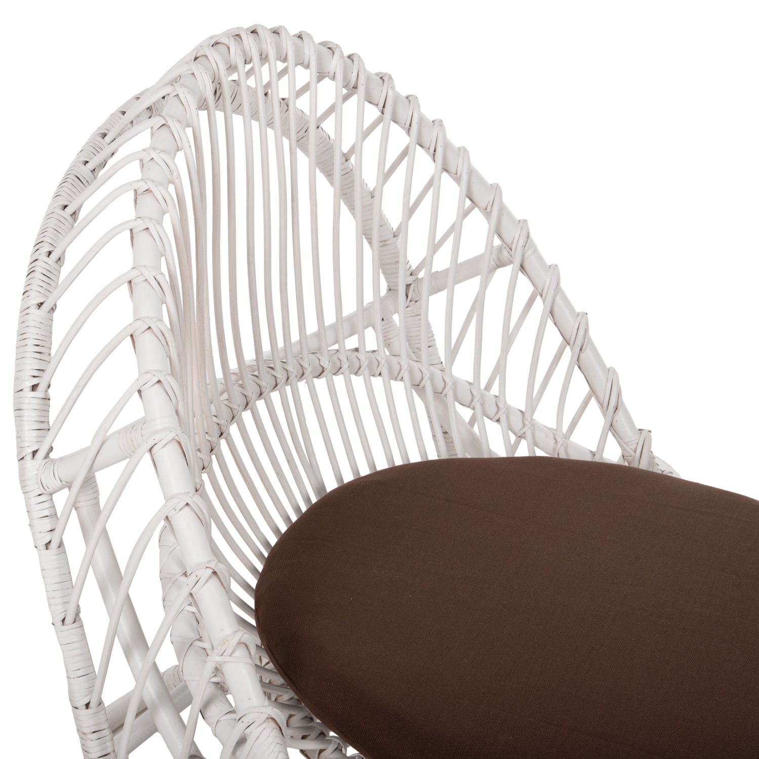 Фотьойл Ентрой цвят бял-ратан кафява възглавница   80x97x85