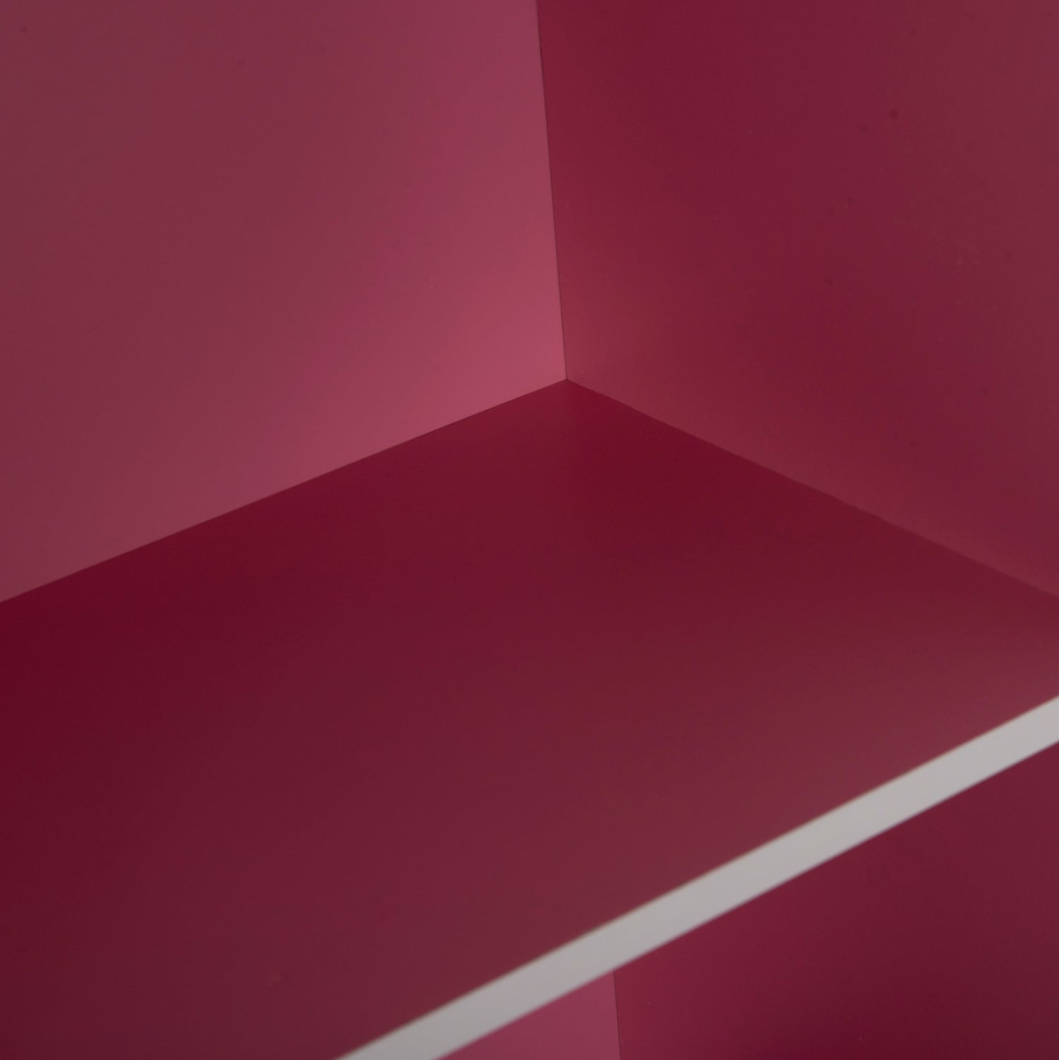 Стенен рафт cubicon розово-бял меламин 38.5x23.5x80см