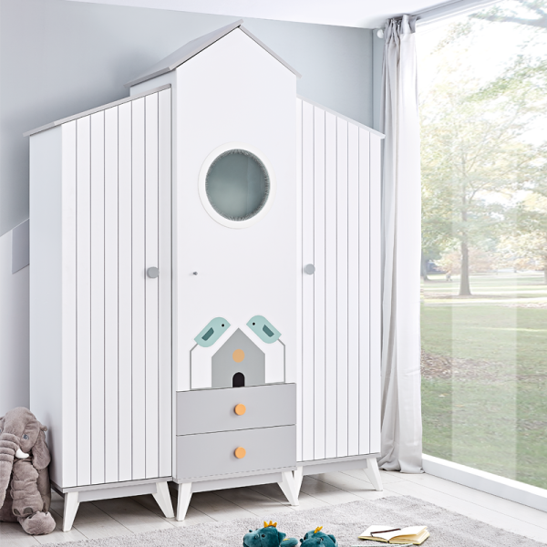 Трикрилен детски гардероб BIRD HOUSE