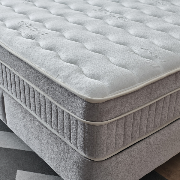 Тапицирана спалня с матрак DIANA 180 x 200 - светлосив 326