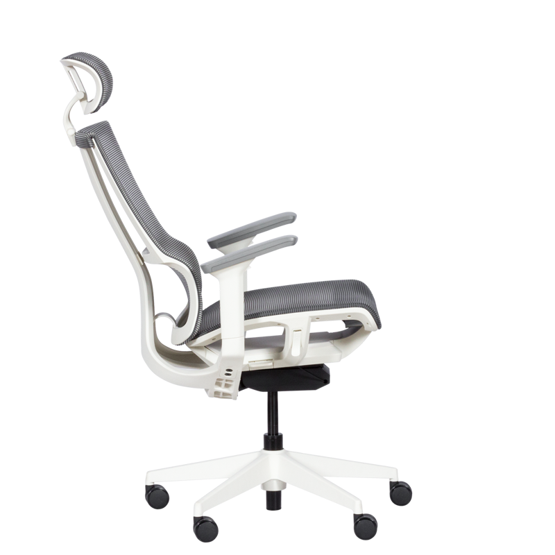 Ергономичен стол Carmen 7574 - черен