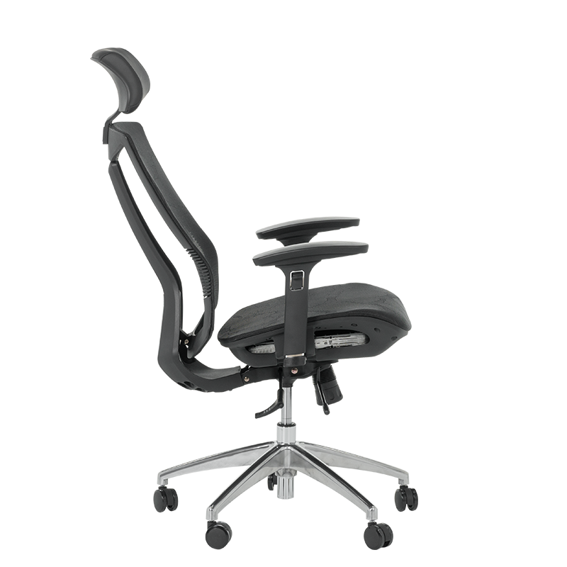 Ергономичен стол Carmen 7577 - черен