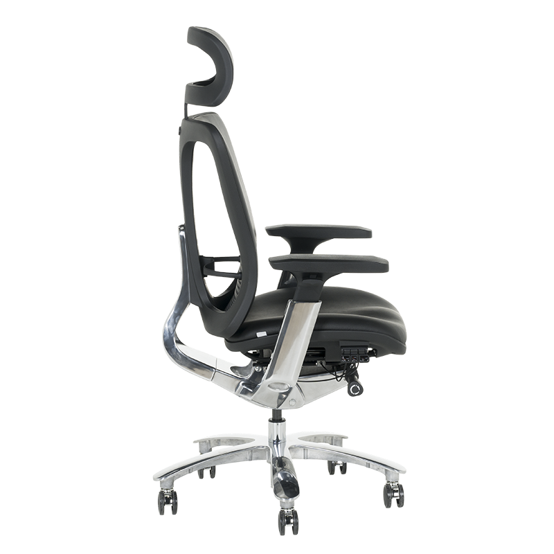 Ергономичен стол TRAIL LUX - черен